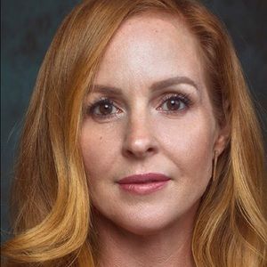 Meet your Posher, Kari